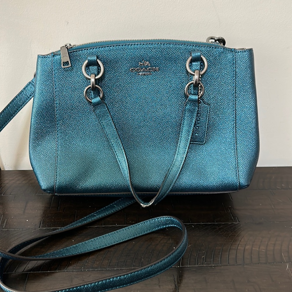 Medium-sized crossbody Coach bag
